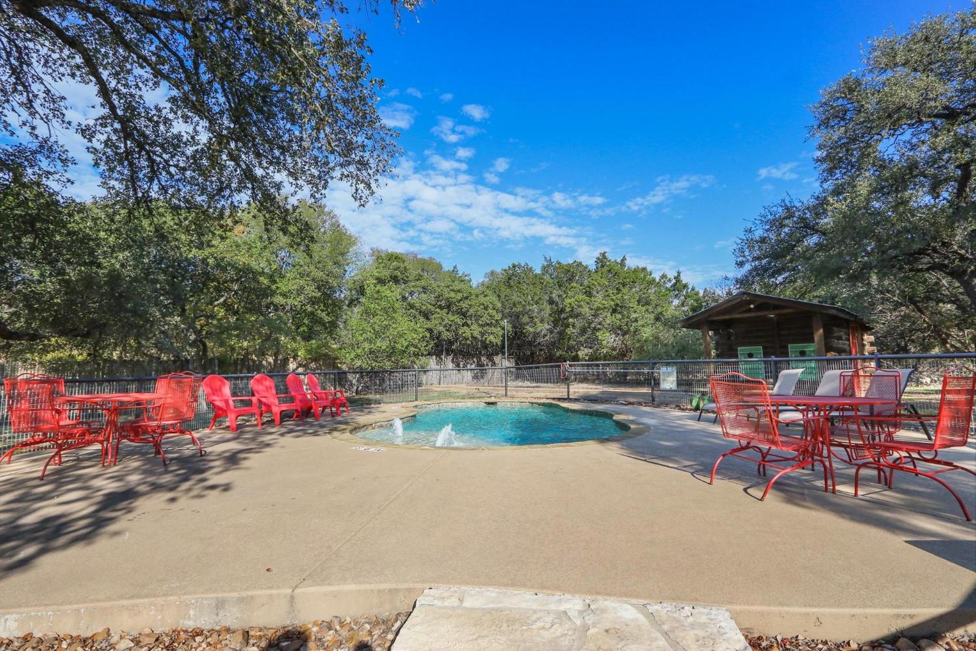 Wimberley Log Cabins Resort And Suites- Unit 5 エクステリア 写真