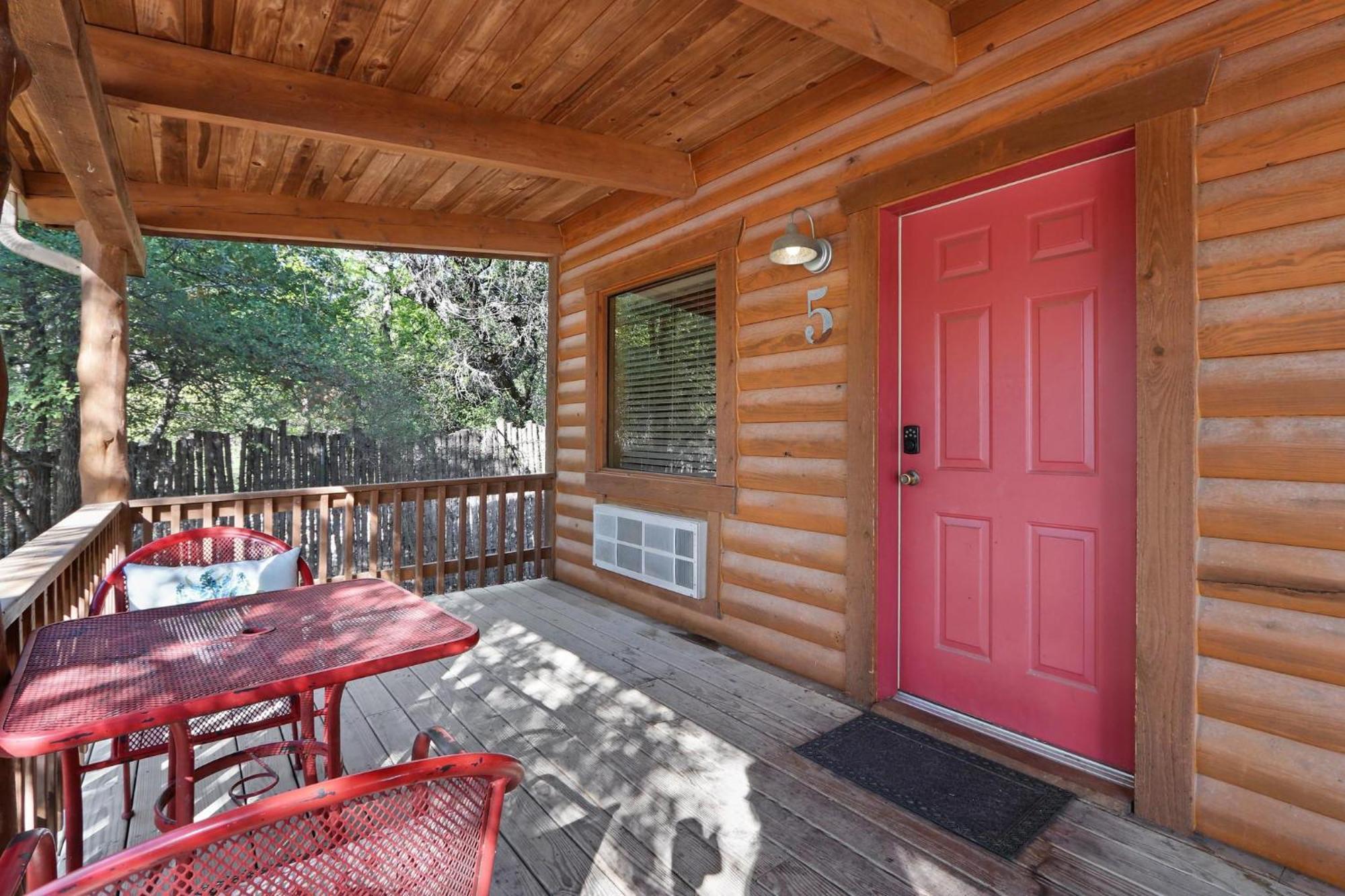 Wimberley Log Cabins Resort And Suites- Unit 5 エクステリア 写真